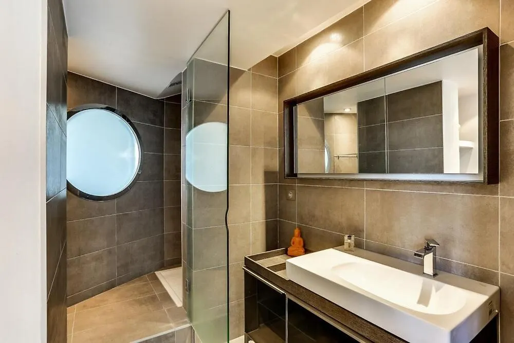 Appartement D'Exception Paris 20Eme, Terrasse De 45M2, Vue Sur La Tour Eiffel 0*,  France